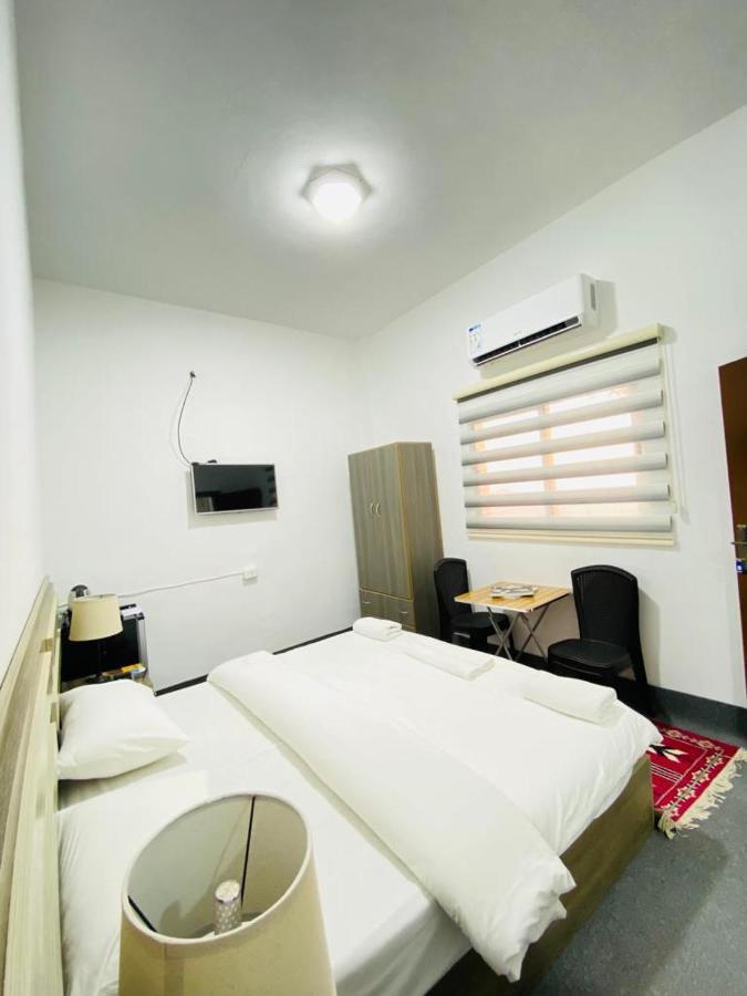 Grandpa House Apartment วาดี มูซา ภายนอก รูปภาพ
